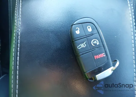 2017 Jeep Grand Cherokee Limited 4X4 z USA, uszkodzony, nr VIN 1C4RJFBG3HC807513